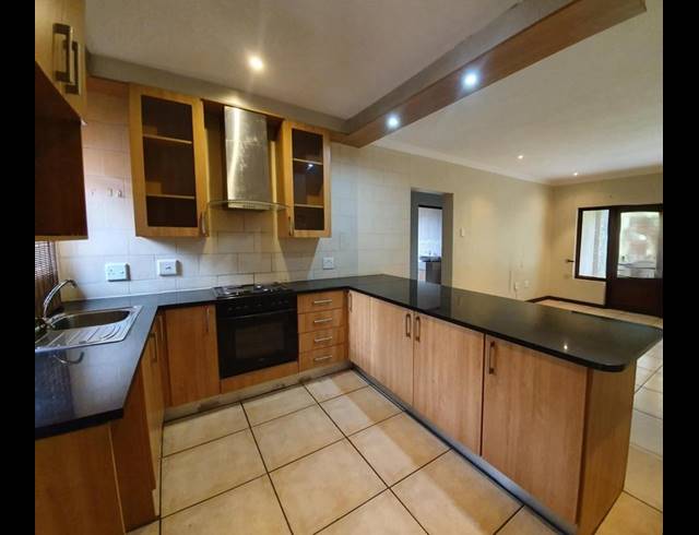 2 BEDROOM APARTMENT FOR SALE IN WILROPARK